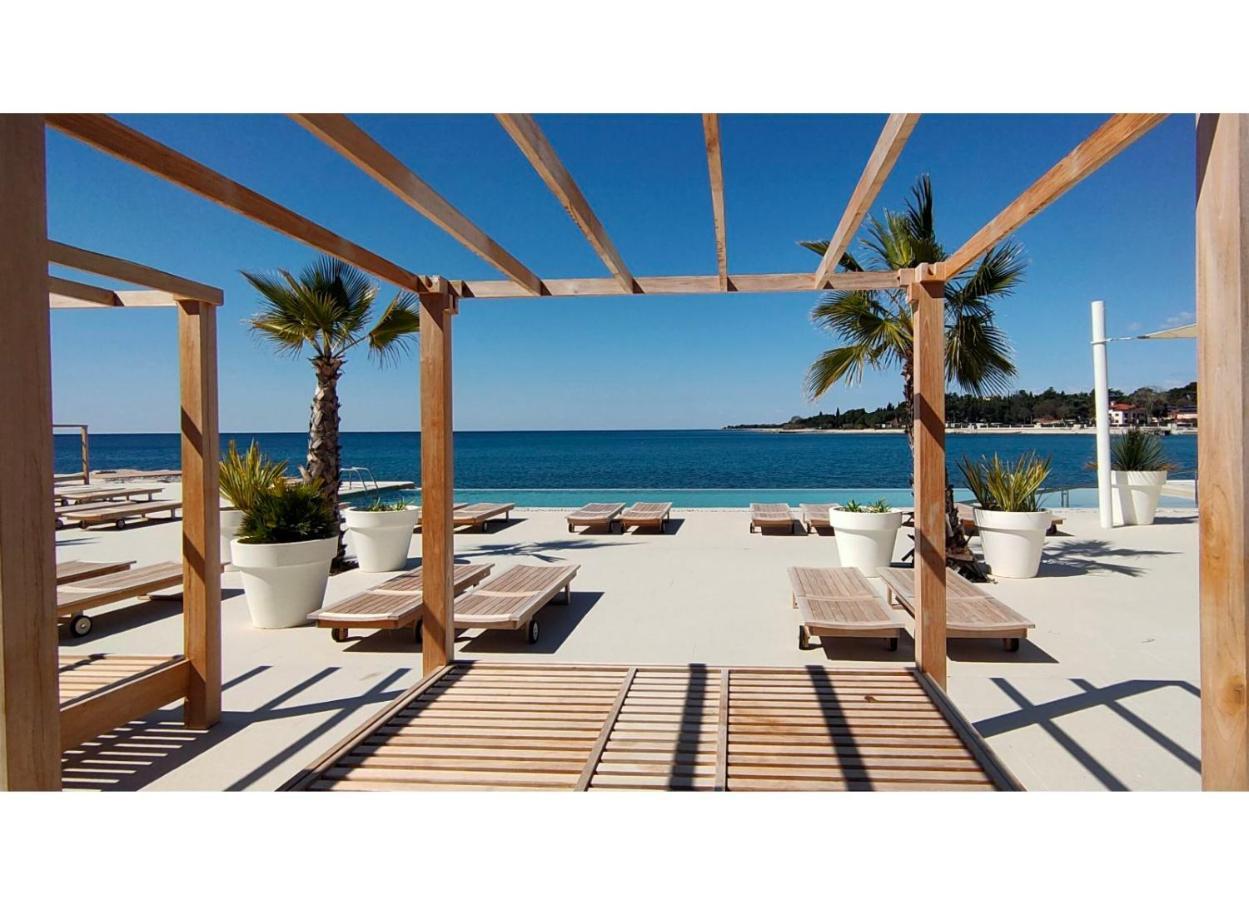 Appartement New!!! New Riva Luxury One - With Sunny Terrace & Big Garden à Poreč Extérieur photo